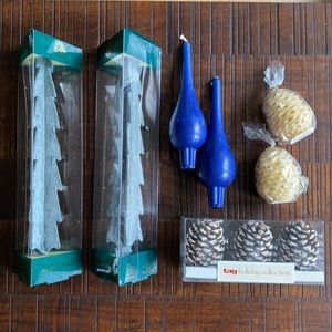 NWOT Christmas candles 5 pinecones 2 trees 2 blue